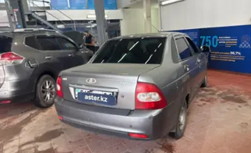LADA (ВАЗ) Priora 2013 года за 1 000 000 тг. в Астана