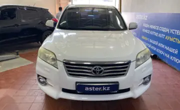 Toyota RAV4 2010 года за 7 500 000 тг. в Астана фото 2