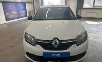 Renault Logan 2015 года за 3 000 000 тг. в Астана фото 2