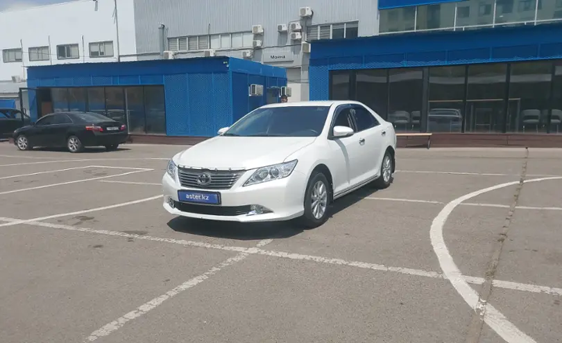 Toyota Camry 2014 года за 7 600 000 тг. в Алматы