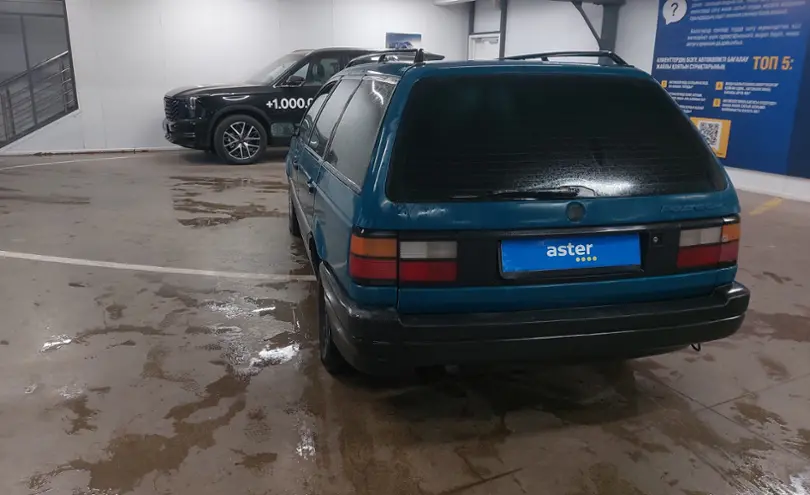 Volkswagen Passat 1992 года за 1 500 000 тг. в Астана фото 4