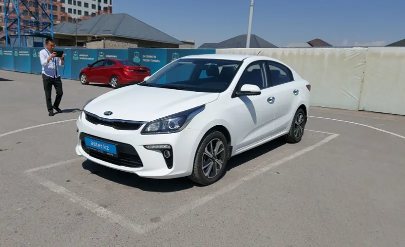 Kia Rio 2018 года за 7 500 000 тг. в Шымкент
