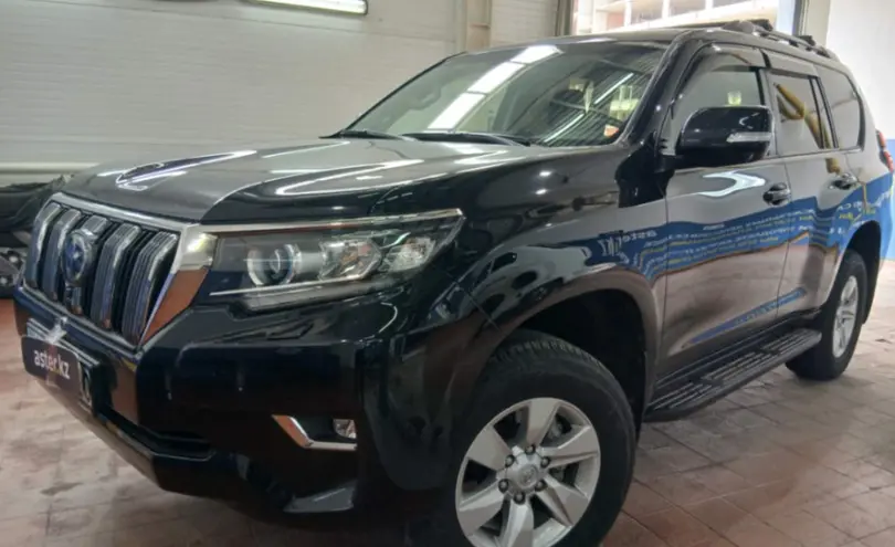 Toyota Land Cruiser Prado 2021 года за 27 500 000 тг. в Астана