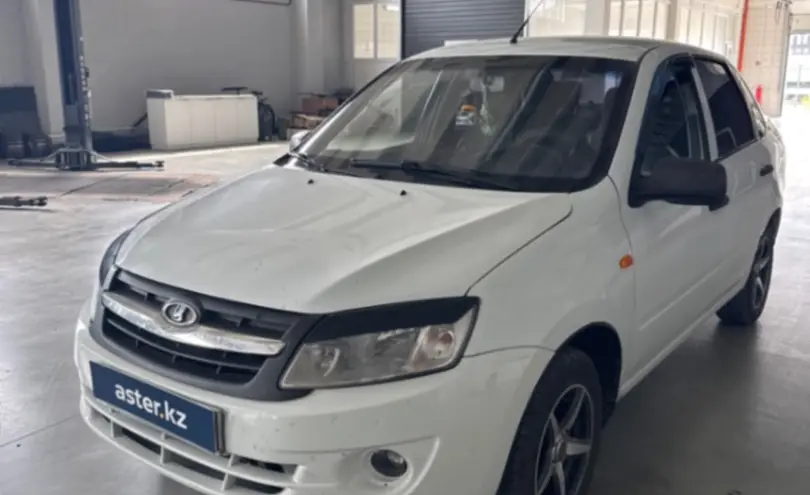 LADA (ВАЗ) Granta 2013 года за 2 300 000 тг. в Петропавловск