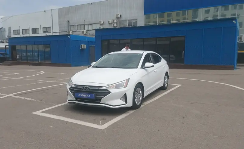 Hyundai Elantra 2018 года за 8 500 000 тг. в Алматы