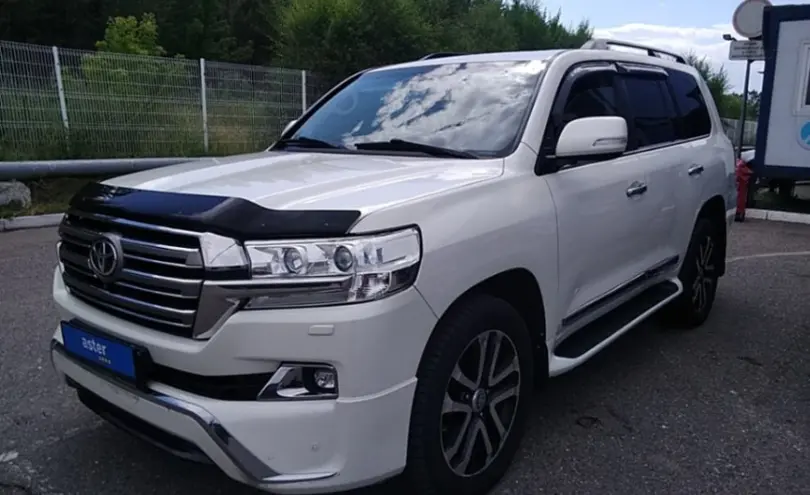 Toyota Land Cruiser 2015 года за 27 000 000 тг. в Усть-Каменогорск