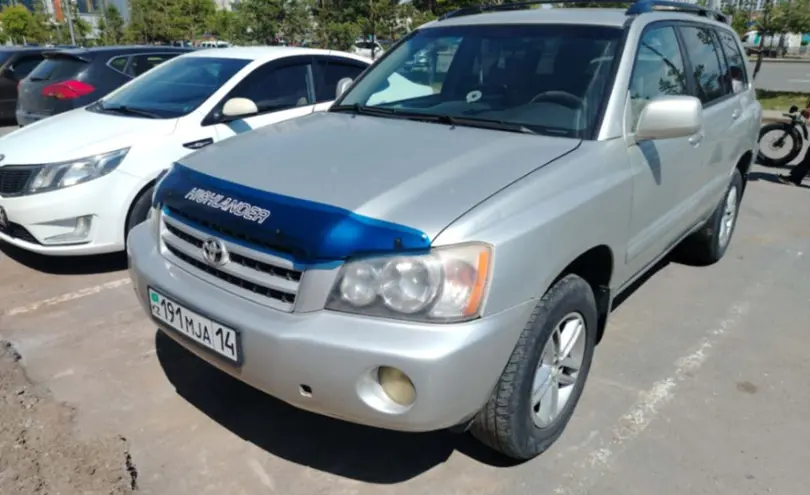 Toyota Highlander 2003 года за 6 000 000 тг. в Астана