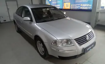 Volkswagen Passat 2005 года за 2 700 000 тг. в Уральск фото 3
