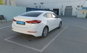 Hyundai Elantra 2018 года за 6 000 000 тг. в Шымкент фото 3