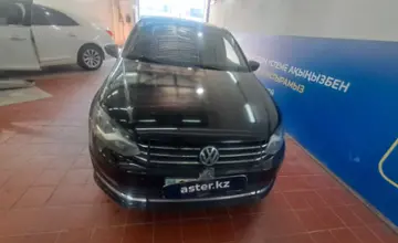 Volkswagen Polo 2018 года за 6 500 000 тг. в Астана фото 2