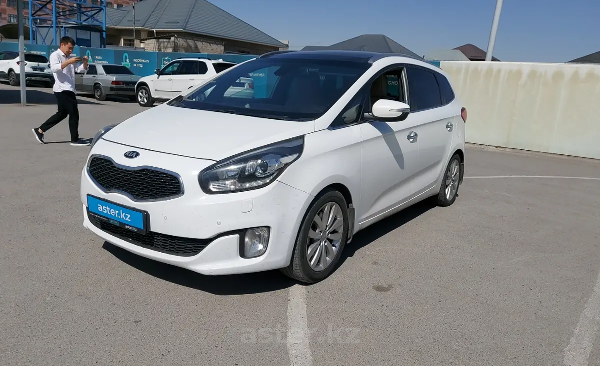 Kia Carens 2014 года за 8 000 000 тг. в Шымкент