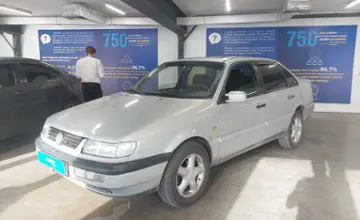 Volkswagen Passat 1995 года за 1 500 000 тг. в Астана фото 1