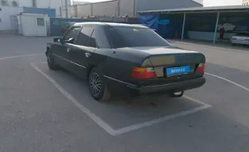 Mercedes-Benz W124 1989 года за 1 200 000 тг. в Шымкент фото 4
