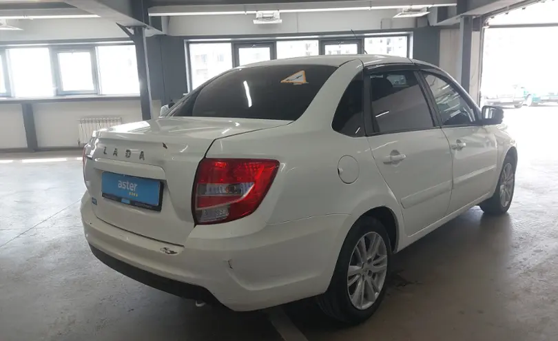 LADA (ВАЗ) Granta 2021 года за 5 000 000 тг. в Астана фото 3