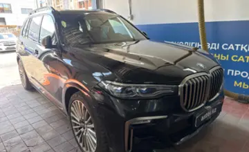 BMW X7 2021 года за 50 000 000 тг. в Астана фото 3