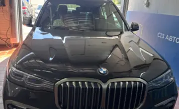BMW X7 2021 года за 50 000 000 тг. в Астана фото 2