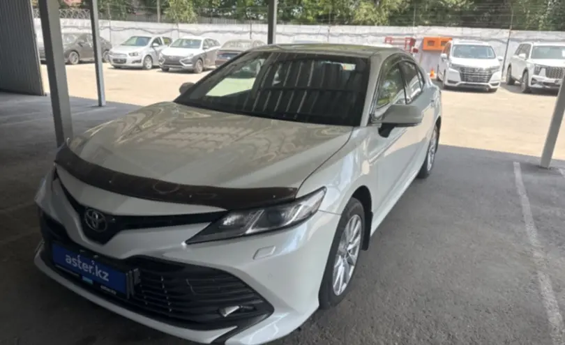 Toyota Camry 2019 года за 12 500 000 тг. в Алматы