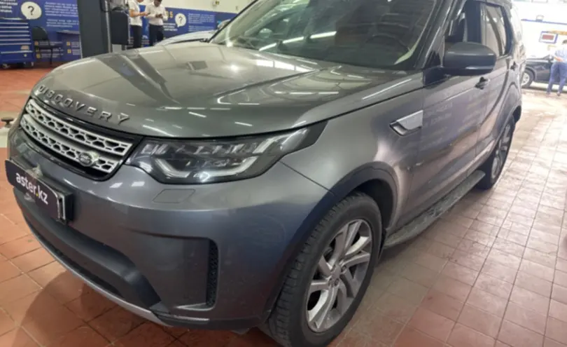 Land Rover Discovery 2017 года за 14 000 000 тг. в Астана