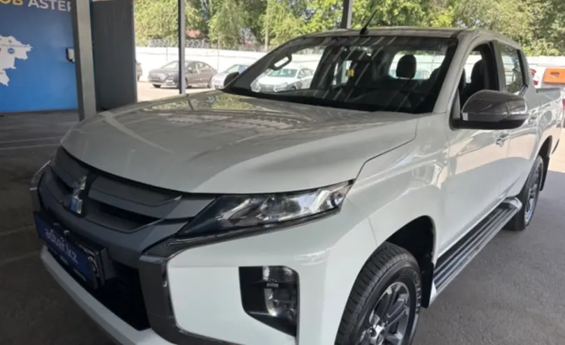 Mitsubishi L200 2021 года за 14 500 000 тг. в Алматы