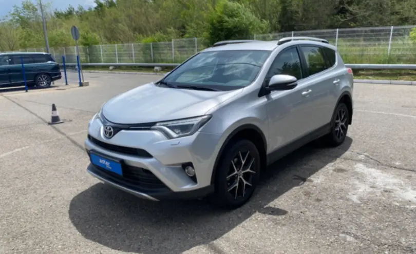 Toyota RAV4 2016 года за 11 000 000 тг. в Усть-Каменогорск