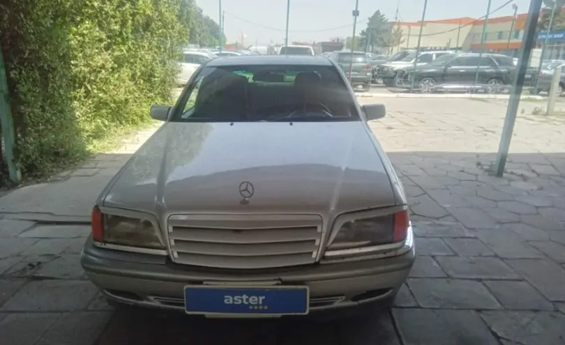 Mercedes-Benz C-Класс 1994 года за 2 000 000 тг. в Талдыкорган фото 2