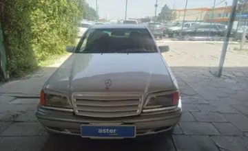 Mercedes-Benz C-Класс 1994 года за 2 000 000 тг. в Талдыкорган фото 2