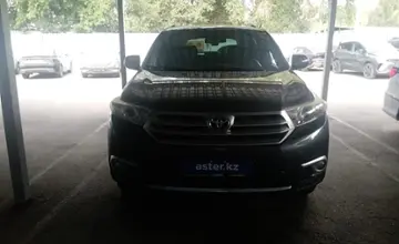 Toyota Highlander 2013 года за 14 000 000 тг. в Алматы фото 2