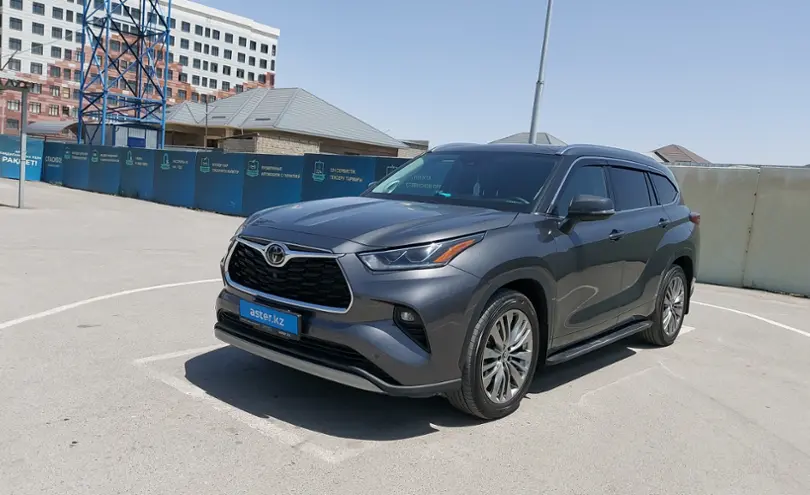 Toyota Highlander 2021 года за 30 000 000 тг. в Шымкент