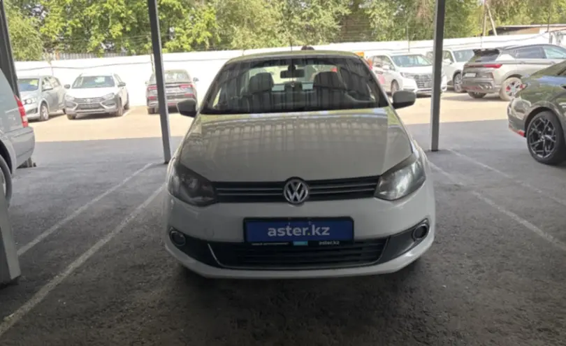 Volkswagen Polo 2014 года за 4 500 000 тг. в Алматы фото 2