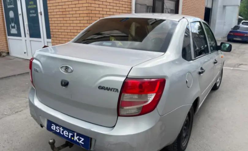 LADA (ВАЗ) Granta 2015 года за 3 000 000 тг. в Костанай фото 5