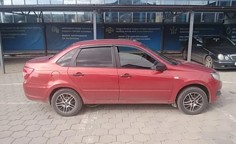 LADA (ВАЗ) Granta 2021 года за 3 000 000 тг. в Караганда фото 4