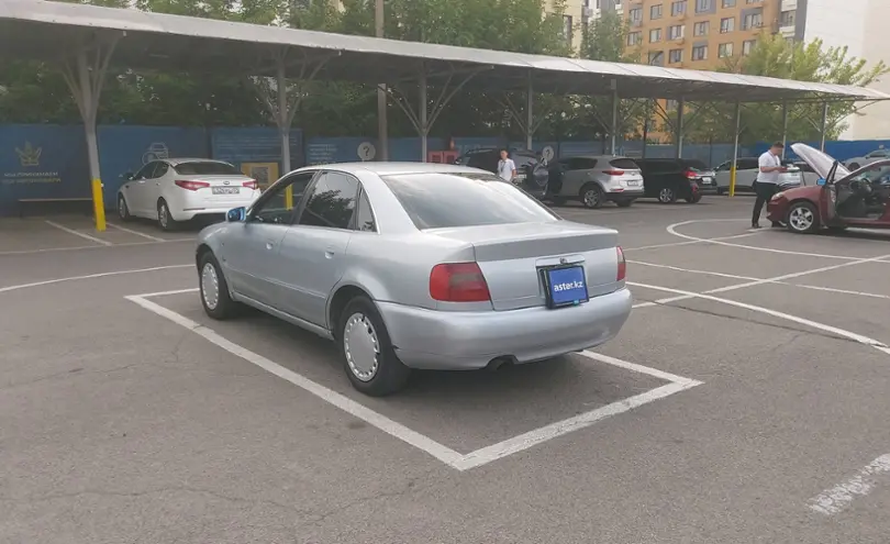 Audi A4 1998 года за 1 500 000 тг. в Алматы фото 4