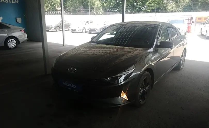 Hyundai Elantra 2022 года за 10 000 000 тг. в Алматы