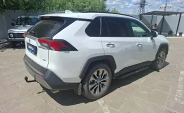 Toyota RAV4 2022 года за 23 000 000 тг. в Уральск