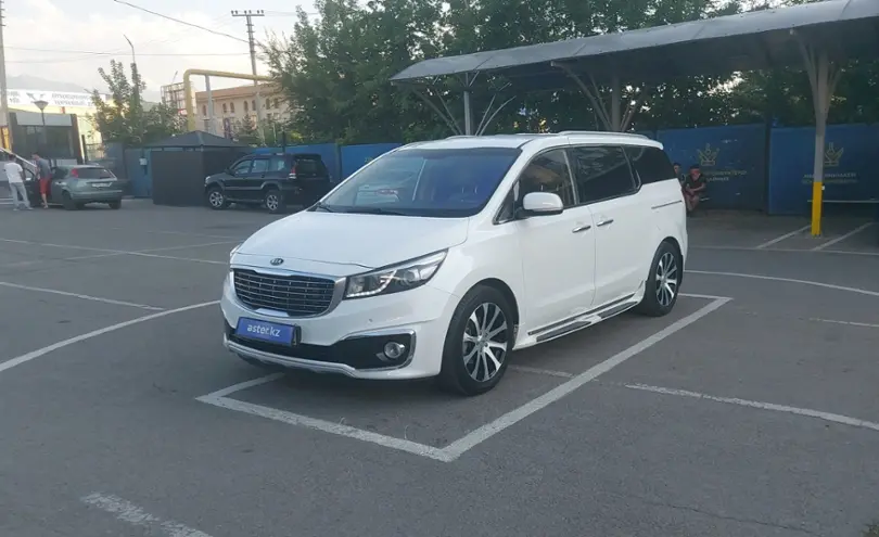 Kia Carnival 2017 года за 11 500 000 тг. в Алматы