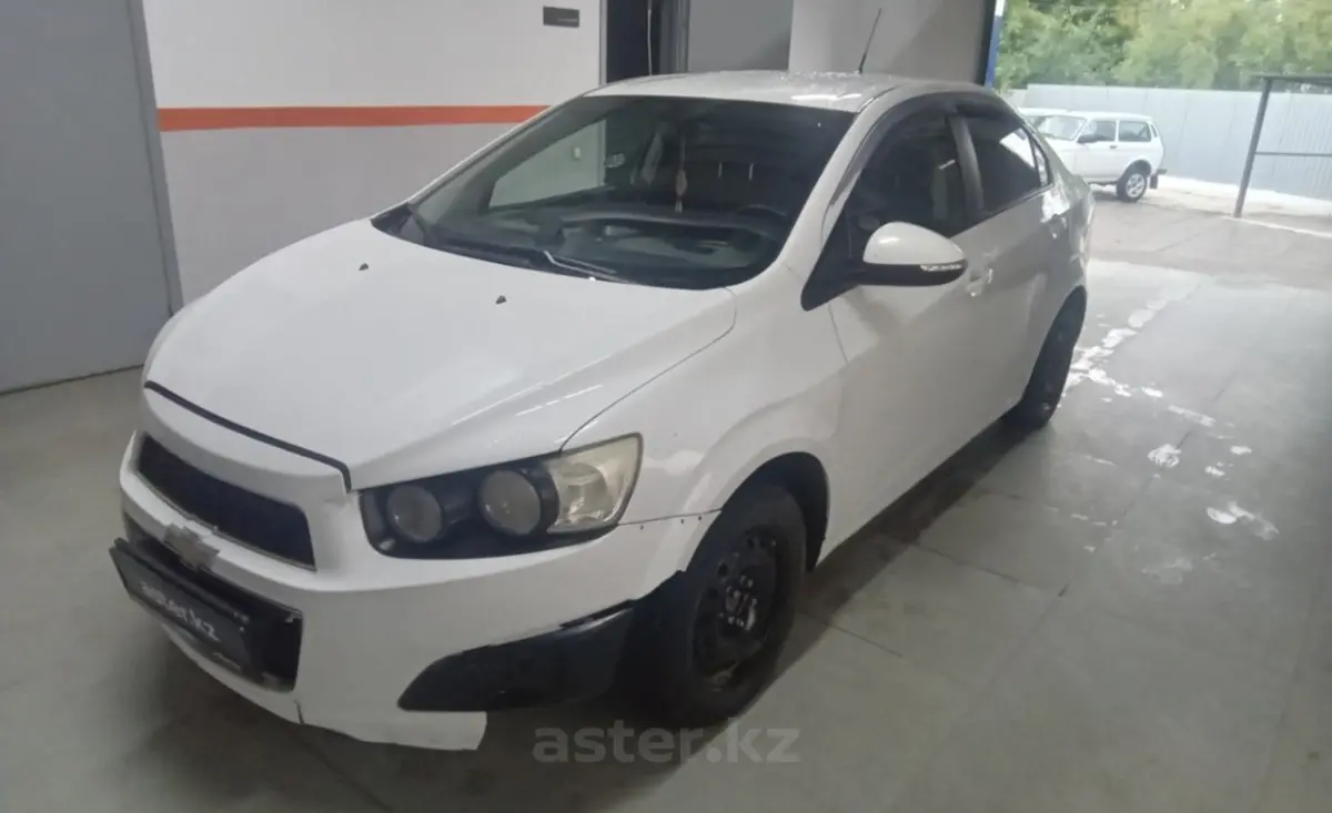 Chevrolet Aveo 2014 года за 3 500 000 тг. в Уральск