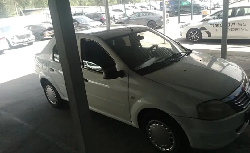 Renault Logan 2014 года за 2 500 000 тг. в Алматы фото 4
