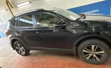 Toyota RAV4 2016 года за 12 500 000 тг. в Астана фото 4