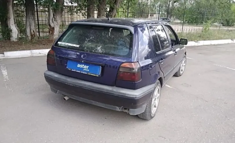 Volkswagen Golf 1995 года за 900 000 тг. в Актобе