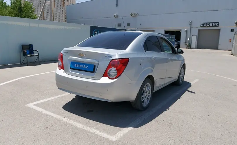 Chevrolet Aveo 2014 года за 3 500 000 тг. в Шымкент фото 3