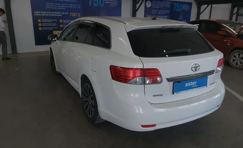 Toyota Avensis 2012 года за 9 000 000 тг. в Астана фото 4