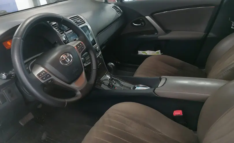 Toyota Avensis 2012 года за 9 000 000 тг. в Астана фото 5