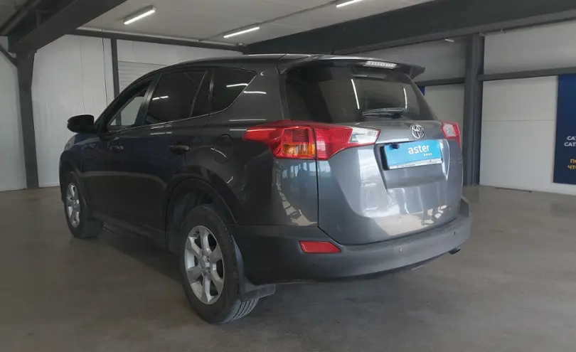 Toyota RAV4 2013 года за 9 000 000 тг. в Астана фото 4