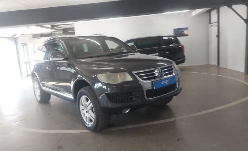 Volkswagen Touareg 2007 года за 7 000 000 тг. в Астана фото 2