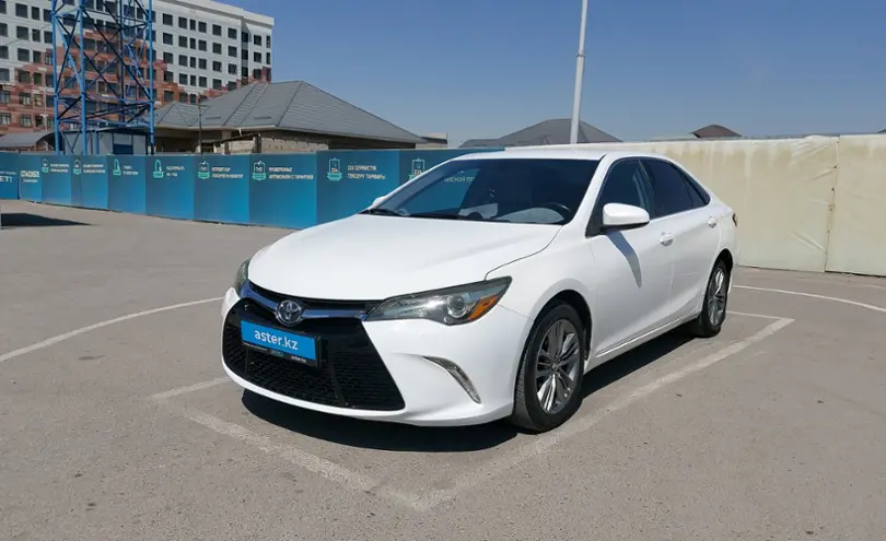 Toyota Camry 2015 года за 9 000 000 тг. в Шымкент