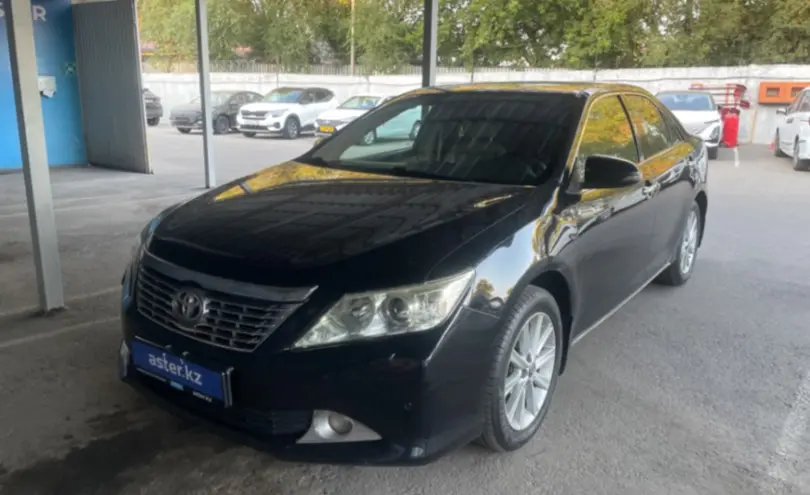 Toyota Camry 2013 года за 10 000 000 тг. в Алматы