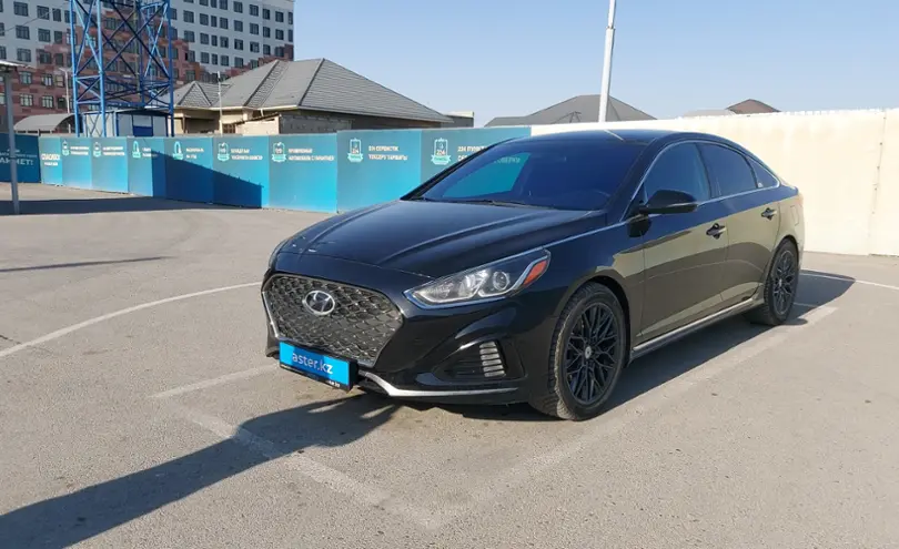 Hyundai Sonata 2018 года за 9 500 000 тг. в Шымкент