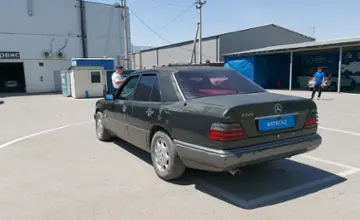 Mercedes-Benz W124 1993 года за 1 000 000 тг. в Шымкент фото 4