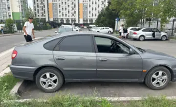 Toyota Avensis 2001 года за 2 500 000 тг. в Астана фото 4