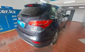 Hyundai Santa Fe 2015 года за 9 000 000 тг. в Астана